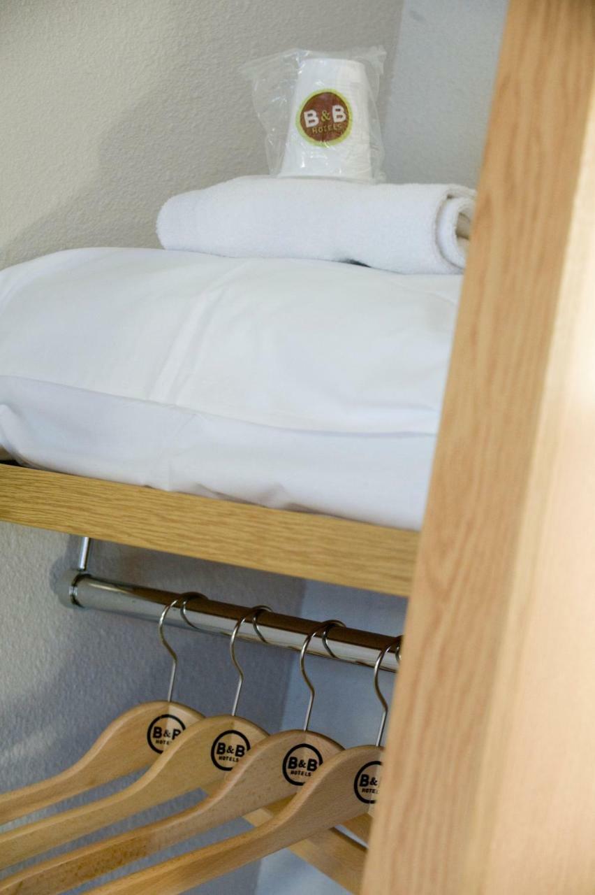 B&B Hotel Saint-Nazaire ทรินญาค ภายนอก รูปภาพ